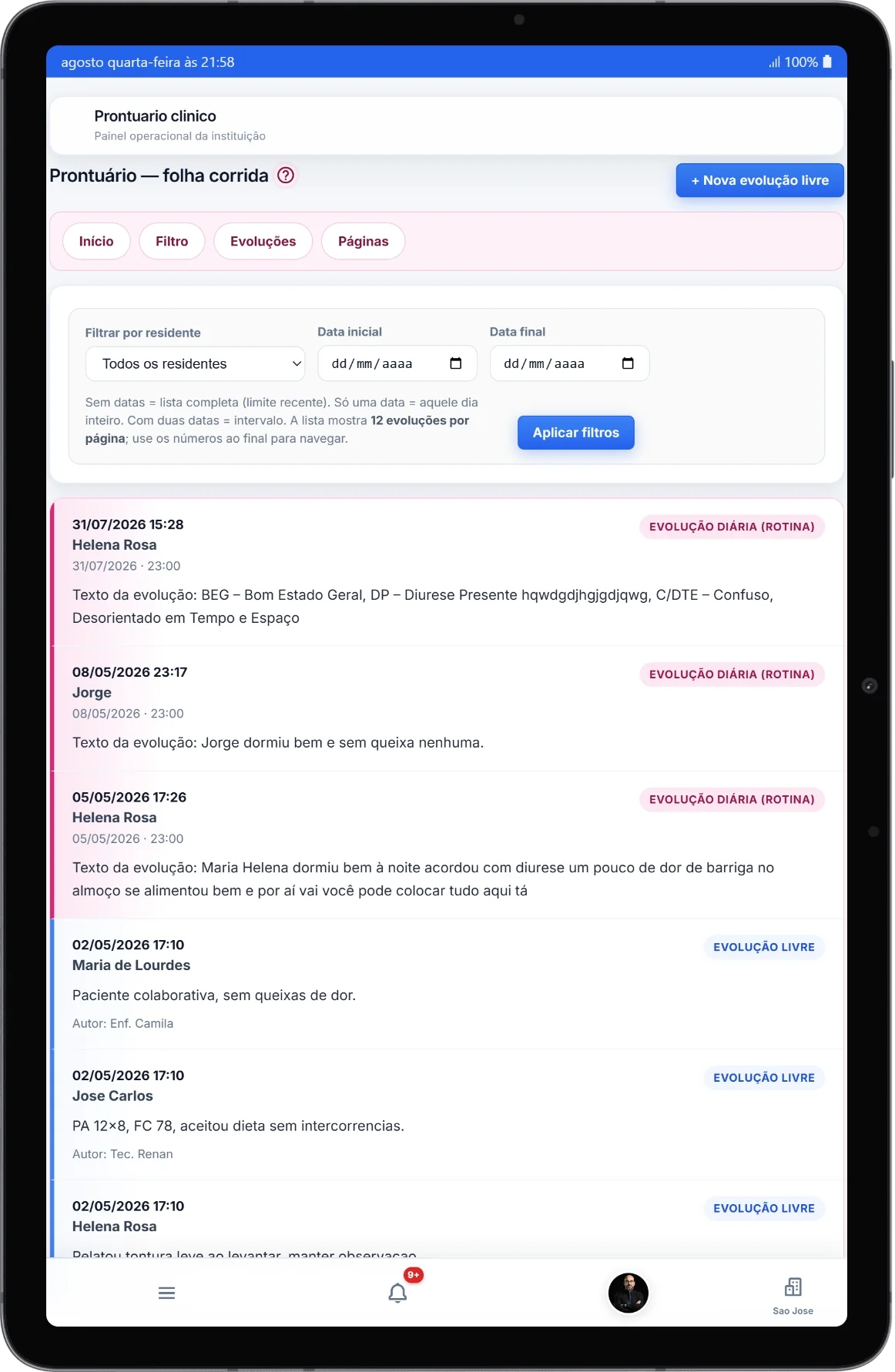 Tela de prontuário no ILPI360 com linha do tempo de evoluções